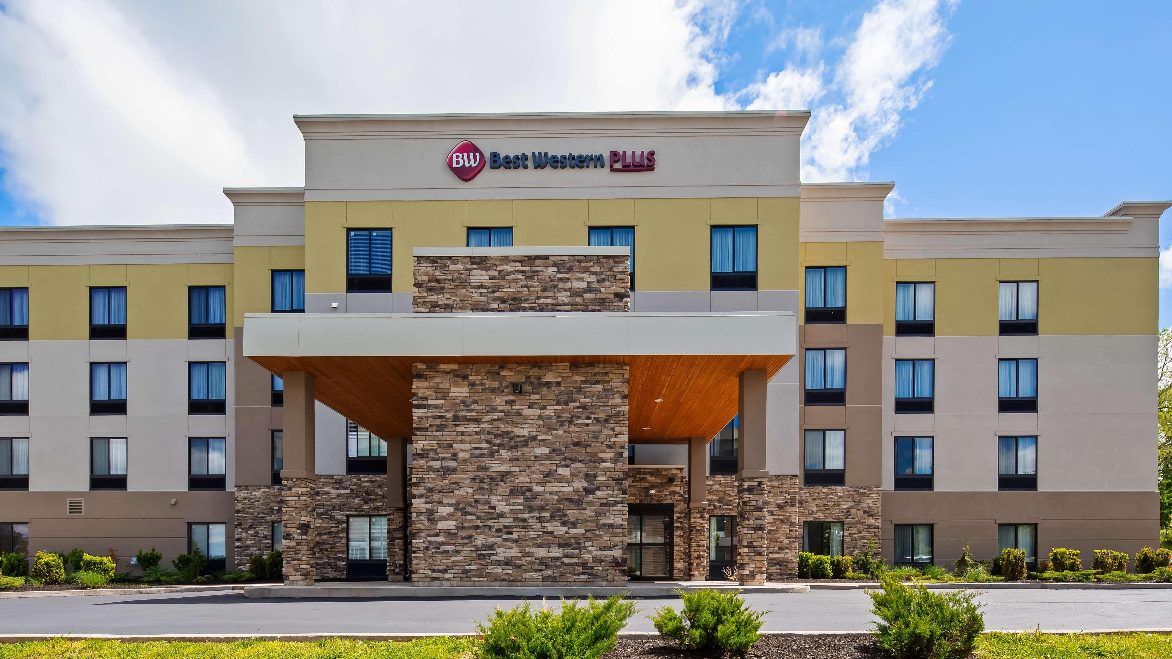 Best Western Plus Midwest Inn Omaha Bagian luar foto
