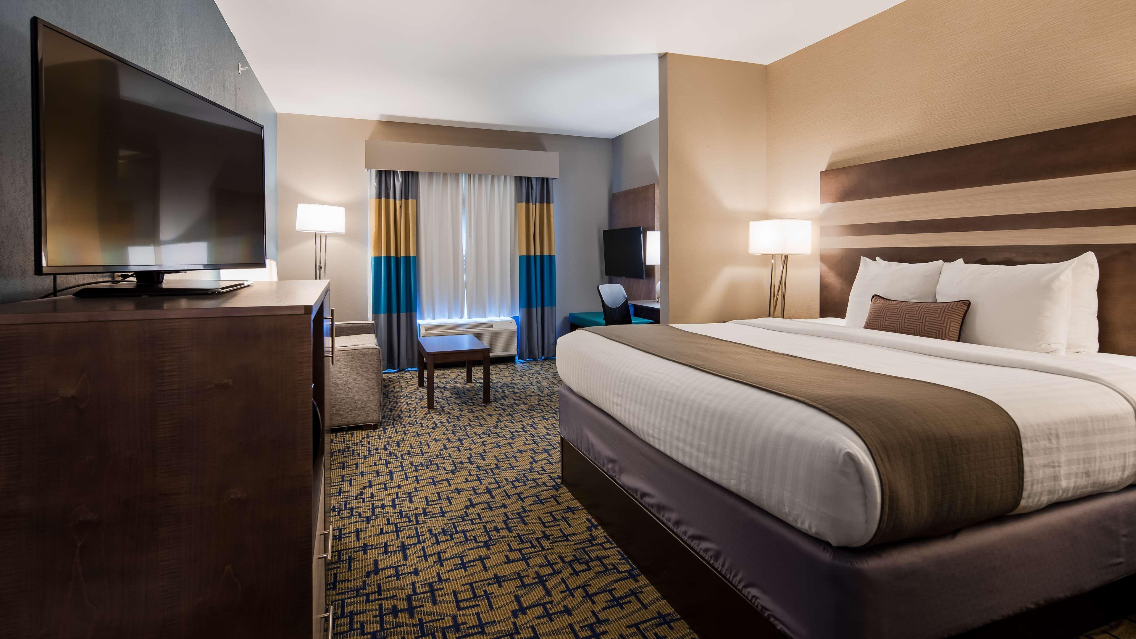 Best Western Plus Midwest Inn Omaha Bagian luar foto