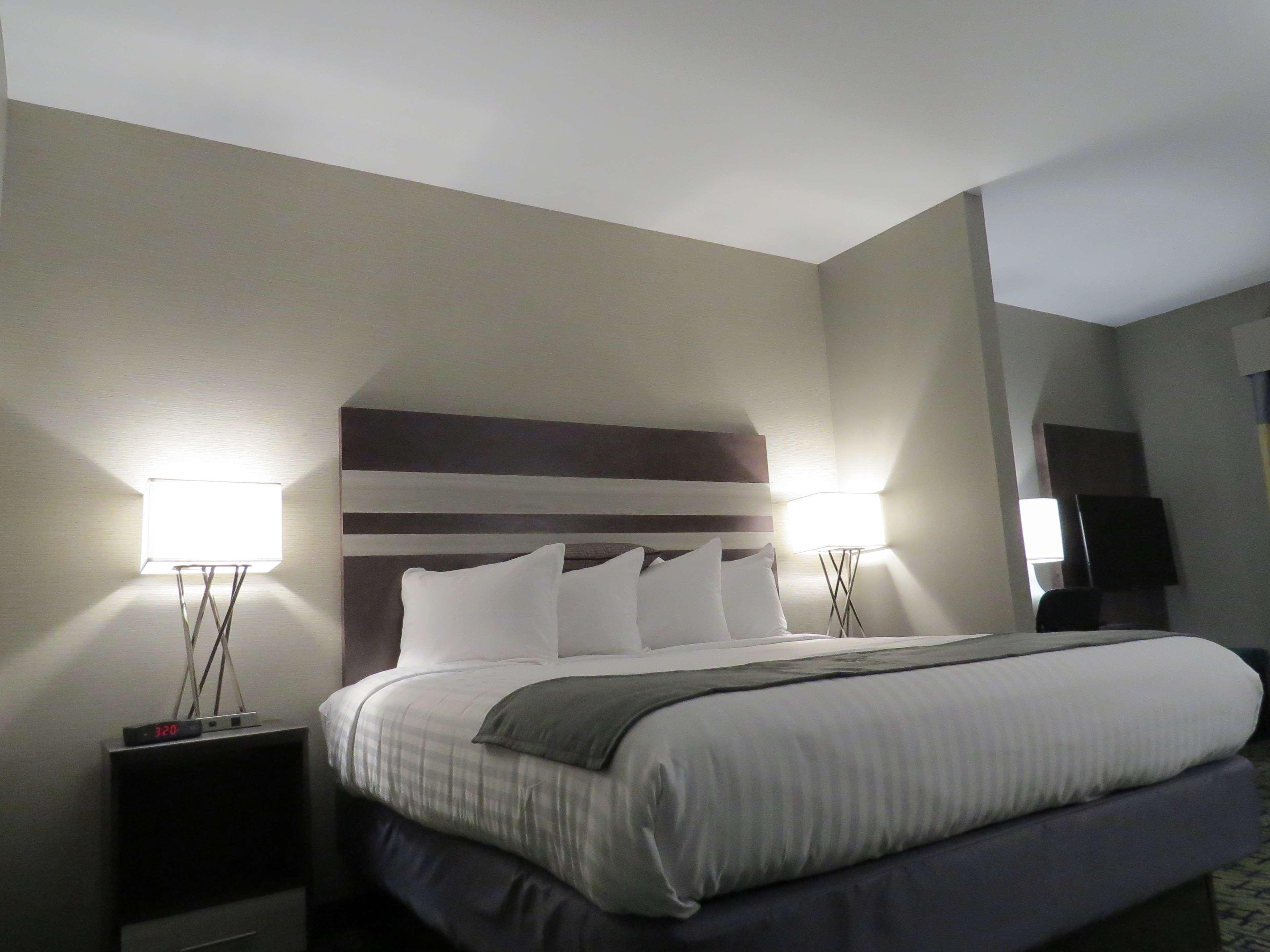 Best Western Plus Midwest Inn Omaha Bagian luar foto