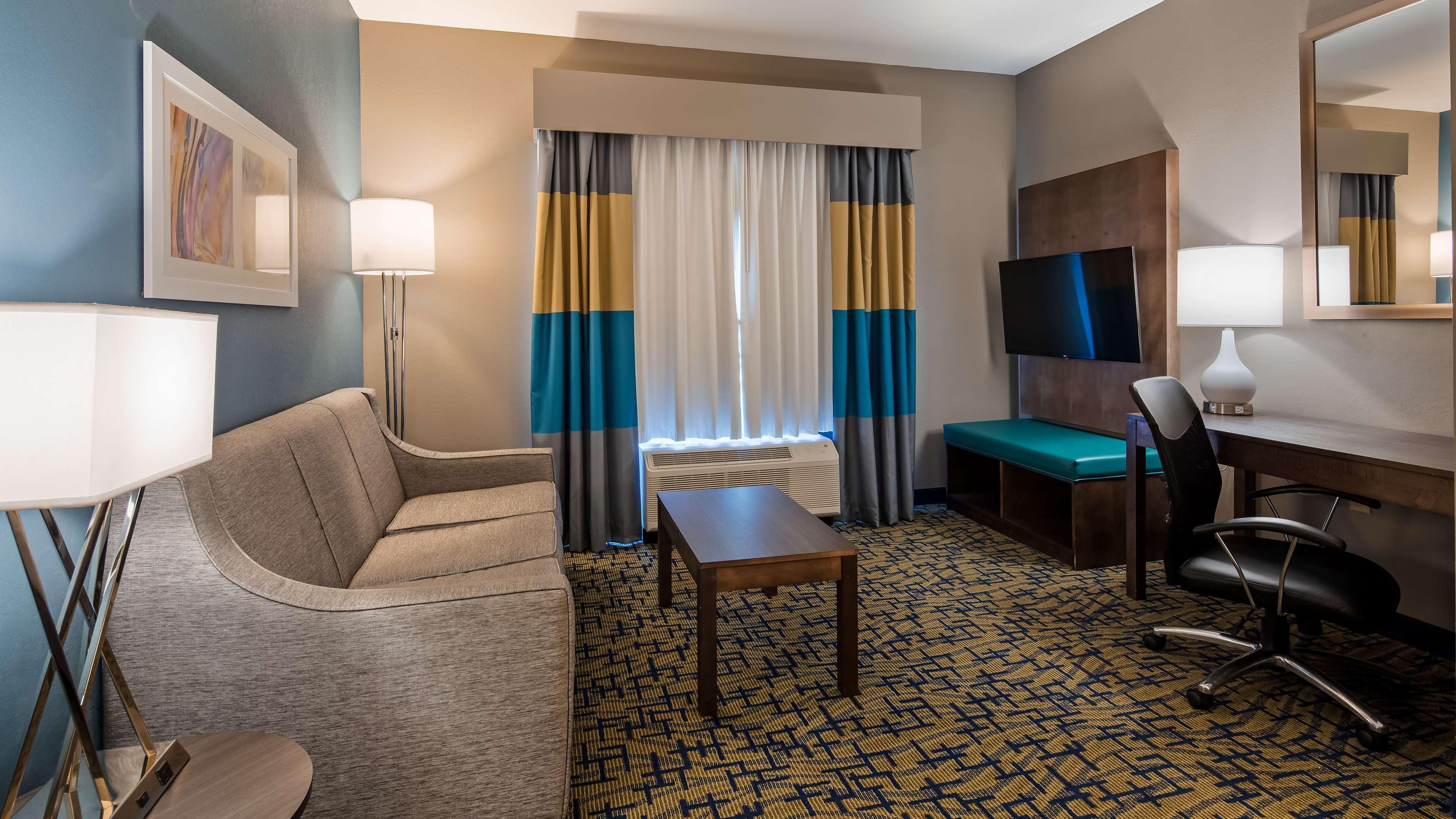 Best Western Plus Midwest Inn Omaha Bagian luar foto