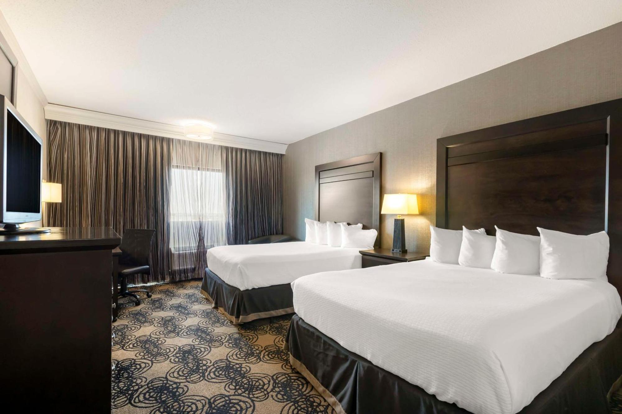 Best Western Plus Midwest Inn Omaha Bagian luar foto