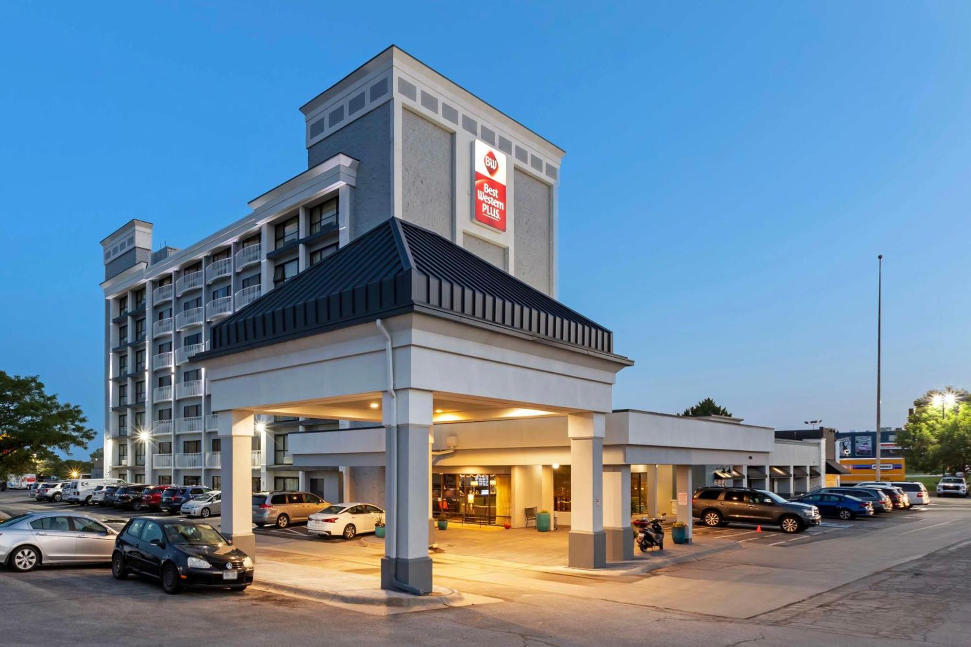 Best Western Plus Midwest Inn Omaha Bagian luar foto